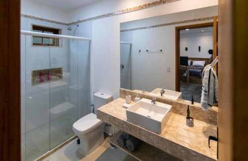 Petropolis Apartment | Casa Lucas - loft espaçoso com jardim e churrasqueira