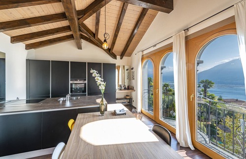 Minusio House | CASA LUNA - WONDERFUL LAKE VIEW