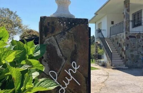 Souto Cottage | Casa Lupe - Rural retreat near A Coruña