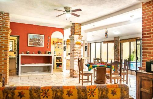 Yautepec House | Casa Madero