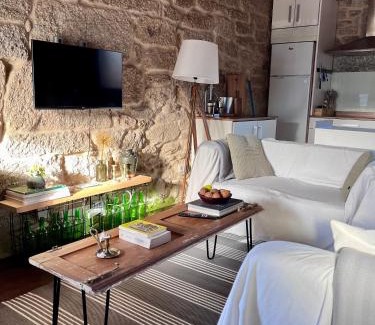 Arnoia House | Casa María da Reza