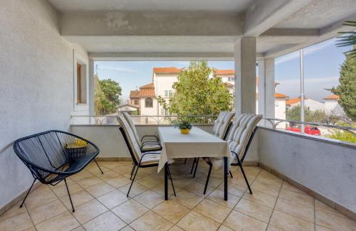 Spadici House | Casa Mareva