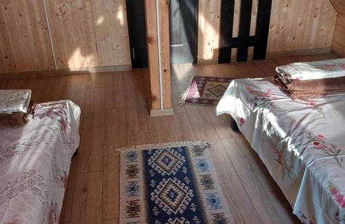 Gura Suhasului House | Casa Marga