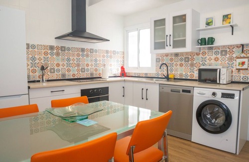 Barbate Apartment | CASA MARIA LUISA - Luminosa casa en el centro de Barbate