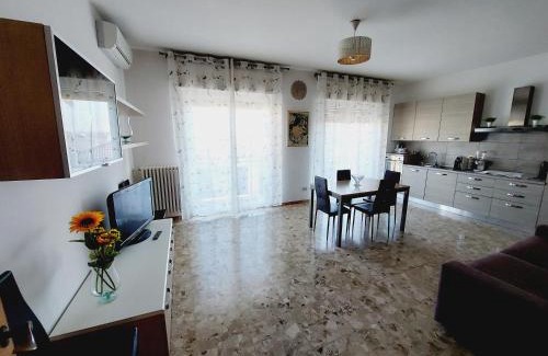 San Giovanni Lupatoto Apartment | Casa Marinella