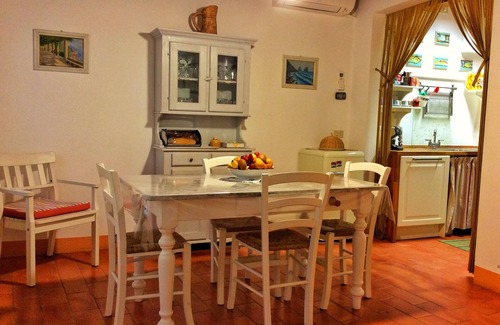 Gabicce Mare House | Casa Marola, house with character