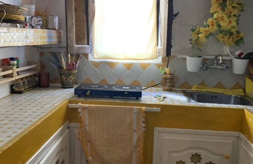 Asilah House | Casa Marroquí con dos Terrazas Ideal Para Parejas