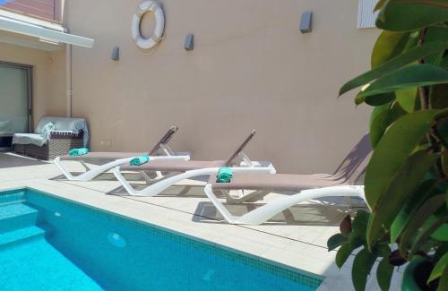 Palamos House | Casa Mediterránea con piscina privada en Palamós
