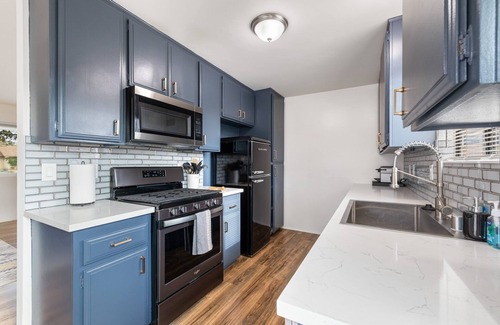 Yucca Valley House | Casa Mestiza- Spacious with Fire Pit, Near Town