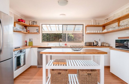 Gerringong House | Casa Moana - views of the beach