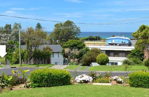 Gerringong House | Casa Moana - views of the beach