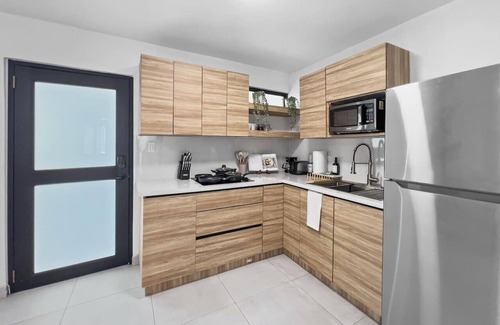 Santurce Villa | Casa Monseñor Apt 1 | Boho Apt W/Balcony