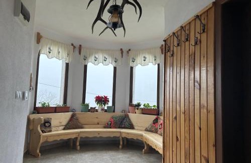 Moieciu House | Casa Muchia lui Gîrniță