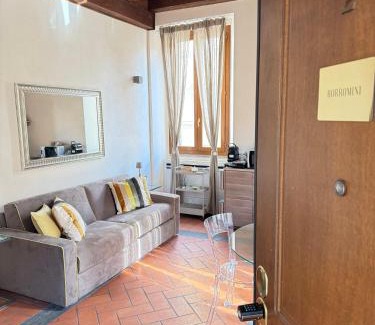 Rione V Ponte Apartment | Casa Navona Apartments