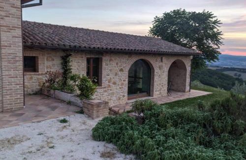 San Terenziano House | Casa nella campagna Umbra
