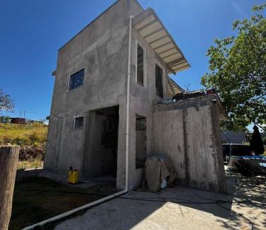 Alexania Cabin | Casa no Lago em Corumbá 4