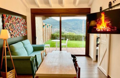 Mos House | Casa Nueva de Vigo Rural Mos con Jacuzzi y chimenea para ESCAPADA ROMANTICA