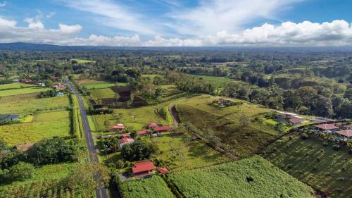 Penas Blancas House | Casa Oasis La Fortuna Private Pool AC & WiFi 100 mbps
