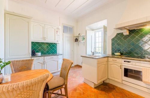 Lagos City Center Apartment | Casa Omlandia With Pool - Lagos Old Town