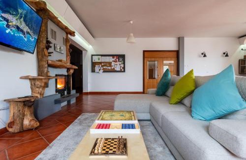 Santana House | Casa Os Manos