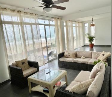 Leoncio Prado Villa | Casa Palmar Oceanfront paradise in Zorritos