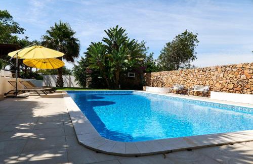 Pata de Cima Villa | Casa Palmeira - magically beautiful villa with private pool, great beaches nearby