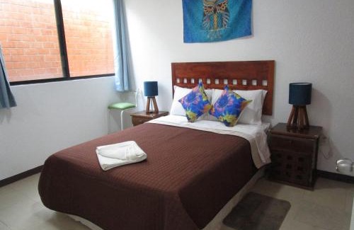 Tezoyuca House | Casa Palmera con Aire acondicionado Alberca Wifi cocina y TV