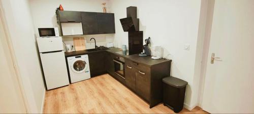 Clermont-Ferrand Apartment | Casa Pampa 4 pers Parking check-in 24sur24 wifi