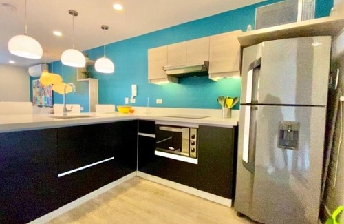 Laureles - Estadio Apartment | Casa Patio 101 Elegant 3-bedroom apt. with jacuzzi