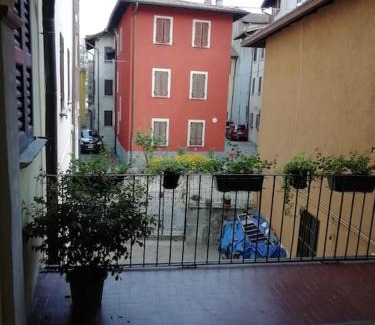 Lavena Ponte Tresa Apartment | Casa Pedrarias