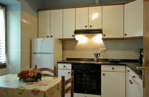 Azpilkueta Cottage | Casa Petisansenea I y II for 4 people