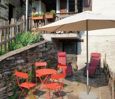 Lunecco House | Casa Piccola, Case di Zali