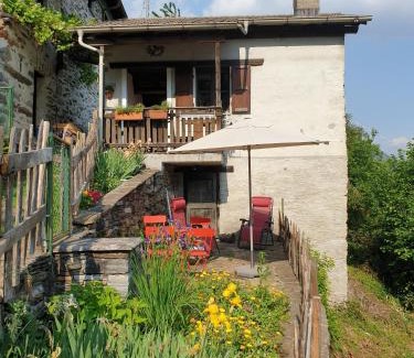 Lunecco House | Casa Piccola, Case di Zali