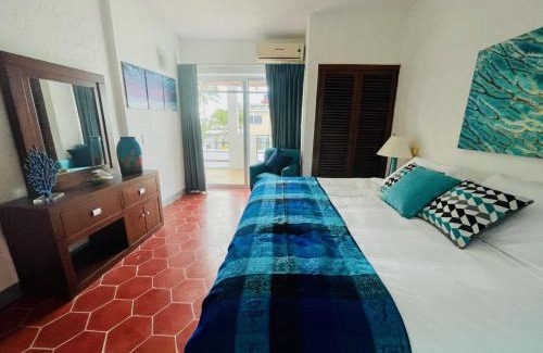 Barra de Navidad House | Casa Piramide: Fully Furnished 2-Bedroom House w/Private Swimming Pool and Waterfall, 5 Minute Walk from the Beach