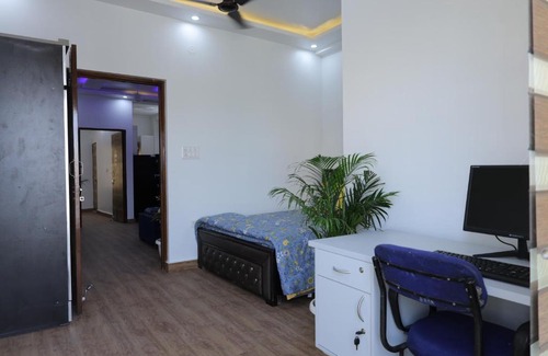 Dwarka Apartment | Casa Propia