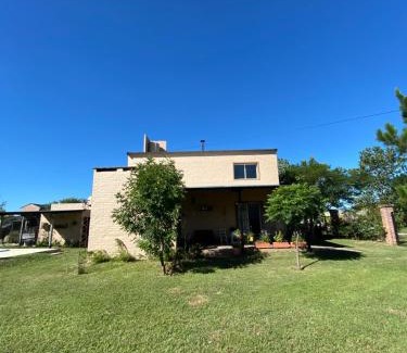 Arroyo Leyes Apartment | Casa Quinta Familiar en Arroyo Leyes