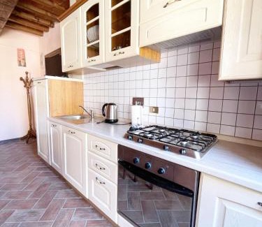 Gambassi Terme Apartment | Casa Raffaello