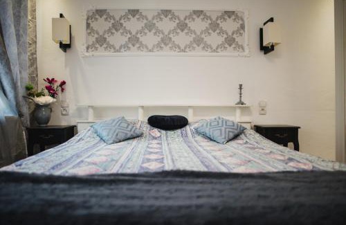 Historic Center Apartment | Casa Randunicii - Swallow House