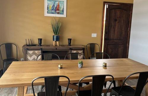 La Fonda House | Casa Relax en La Mision, gran vista, chimenea