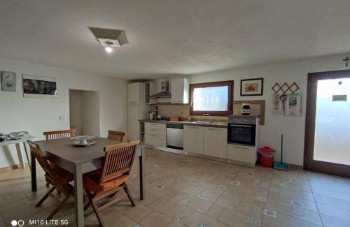 Pozzallo Apartment | Casa Relax in periferia con ingresso e parcheggio privato.