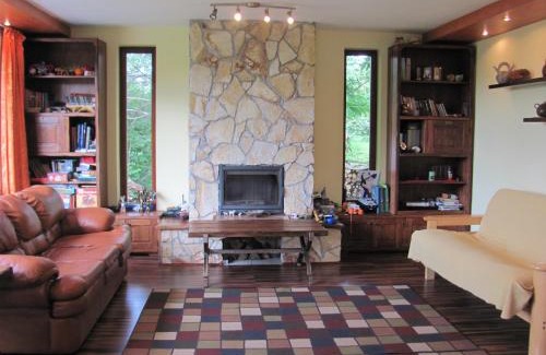 Sisesti Villa | Casa Roatis