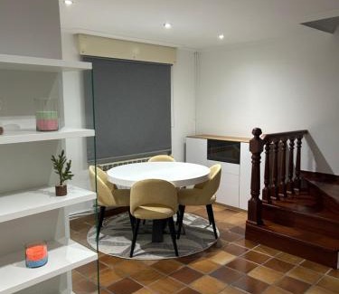 Teis House | Casa Robleda, Piscina privada cubierta y Jacuzzi