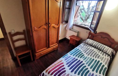 Barruera Apartment | Casa Rural con patio y BBQ en La Vall de Boí