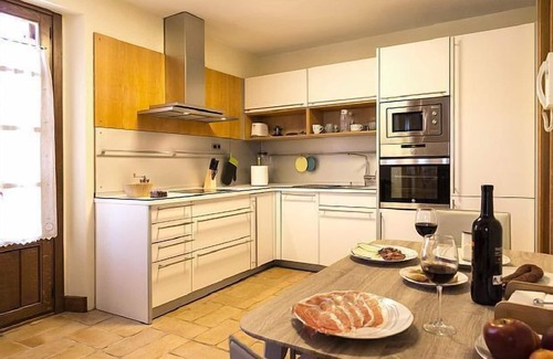 Berrioplano Cottage | Casa Rural Cortea for 6 people plus an extra