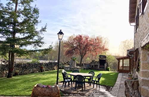 Pradena Cottage | Casa Rural El Covanchón for 8 people