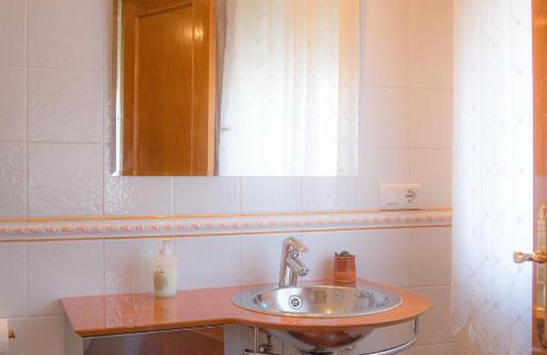 Cabanas de Ebro House | Casa Rural El Herrador