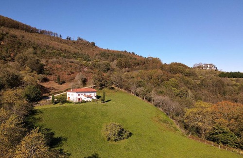 Vera de Bidasoa House | Casa Rural Erreteneko borda