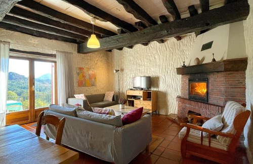 Vera de Bidasoa House | Casa Rural Erreteneko borda