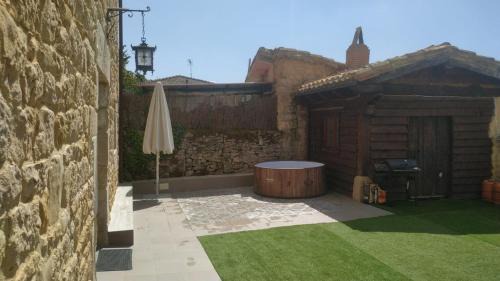 Villacomparada de Rueda Villa | CASA RURAL PALACIO LOS LABREQUINES