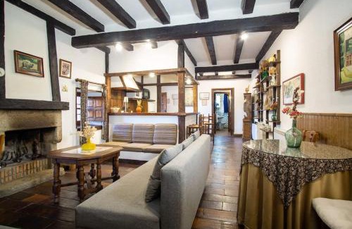 Barco De Avila House | Casa Rural La Central-Peñagorda